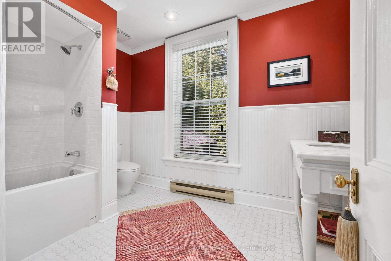 64 Augusta Street, Port Hope, ON - Indoor Photo Showing Bathroom