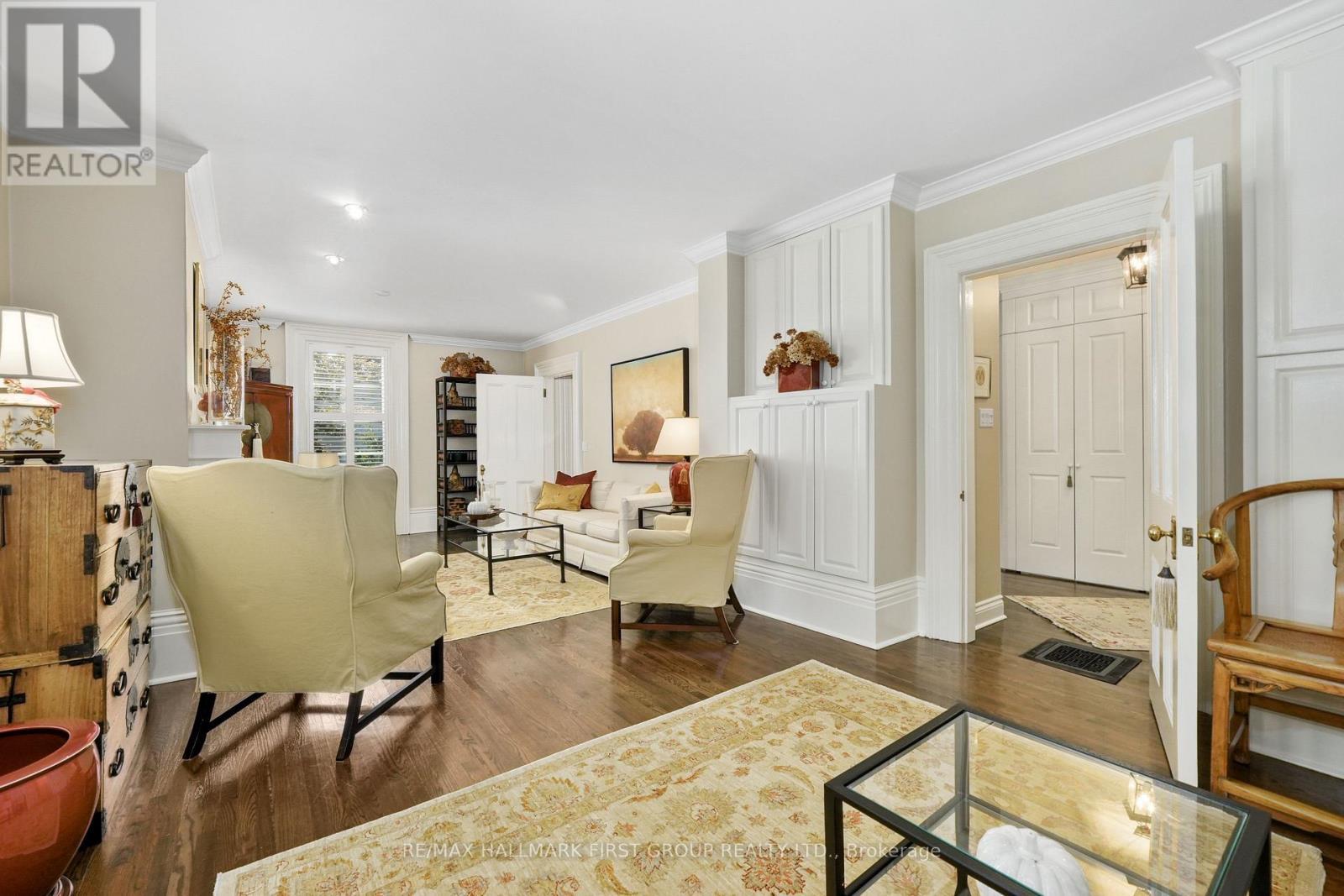 64 Augusta Street, Port Hope, ON - Indoor Photo Showing Living Room
