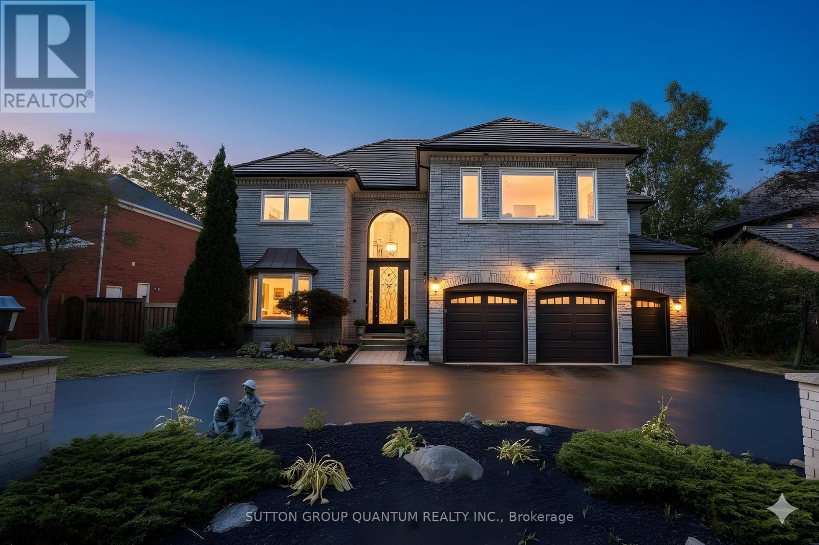1451 Indian Road, Mississauga, ON - Outdoor