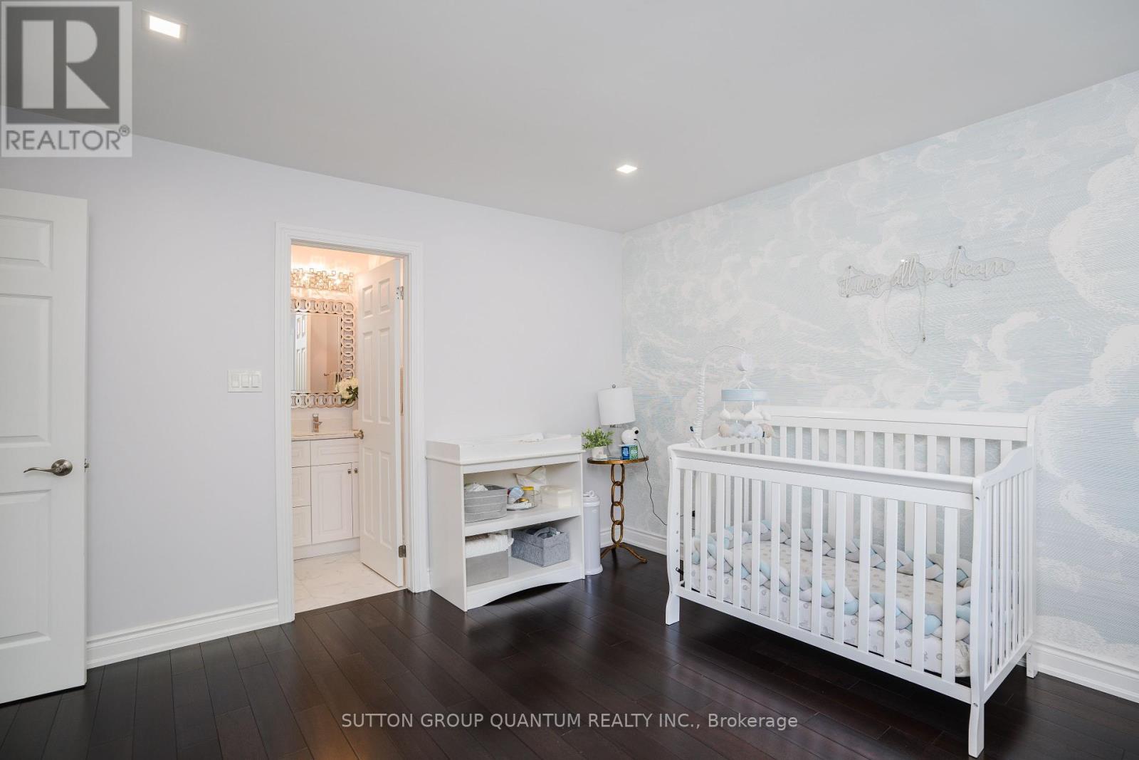 1451 Indian Road, Mississauga, ON - Indoor Photo Showing Bedroom