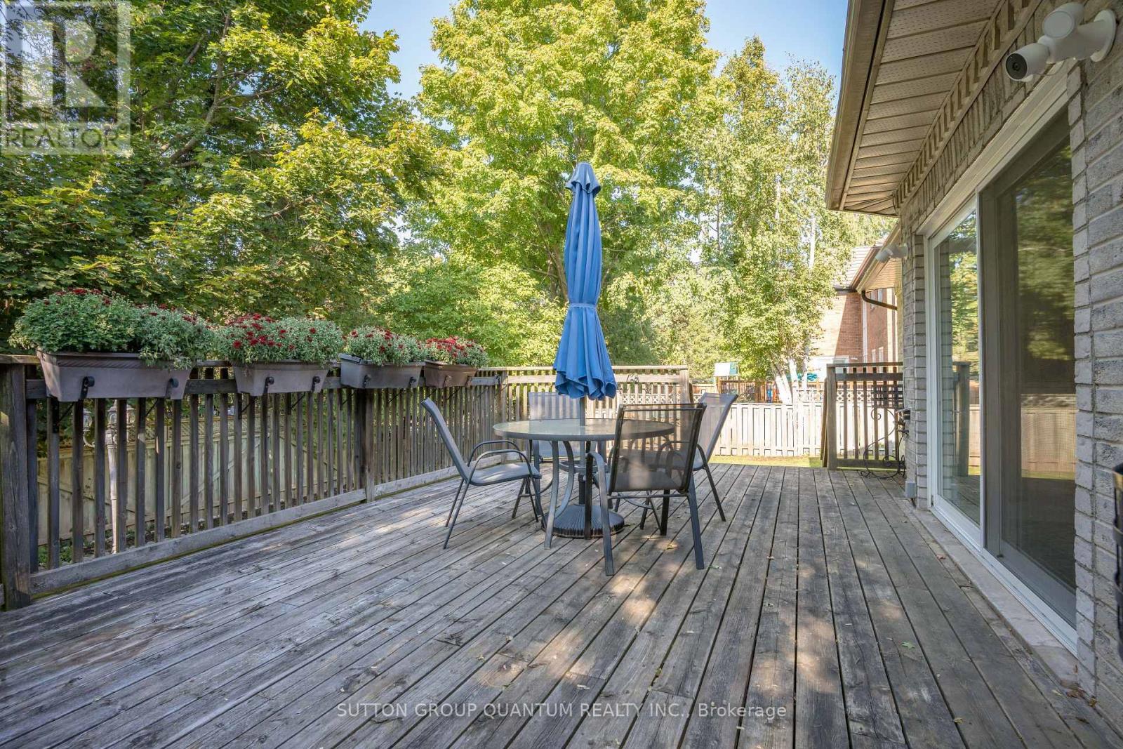 1451 Indian Road, Mississauga, ON - Outdoor With Deck Patio Veranda