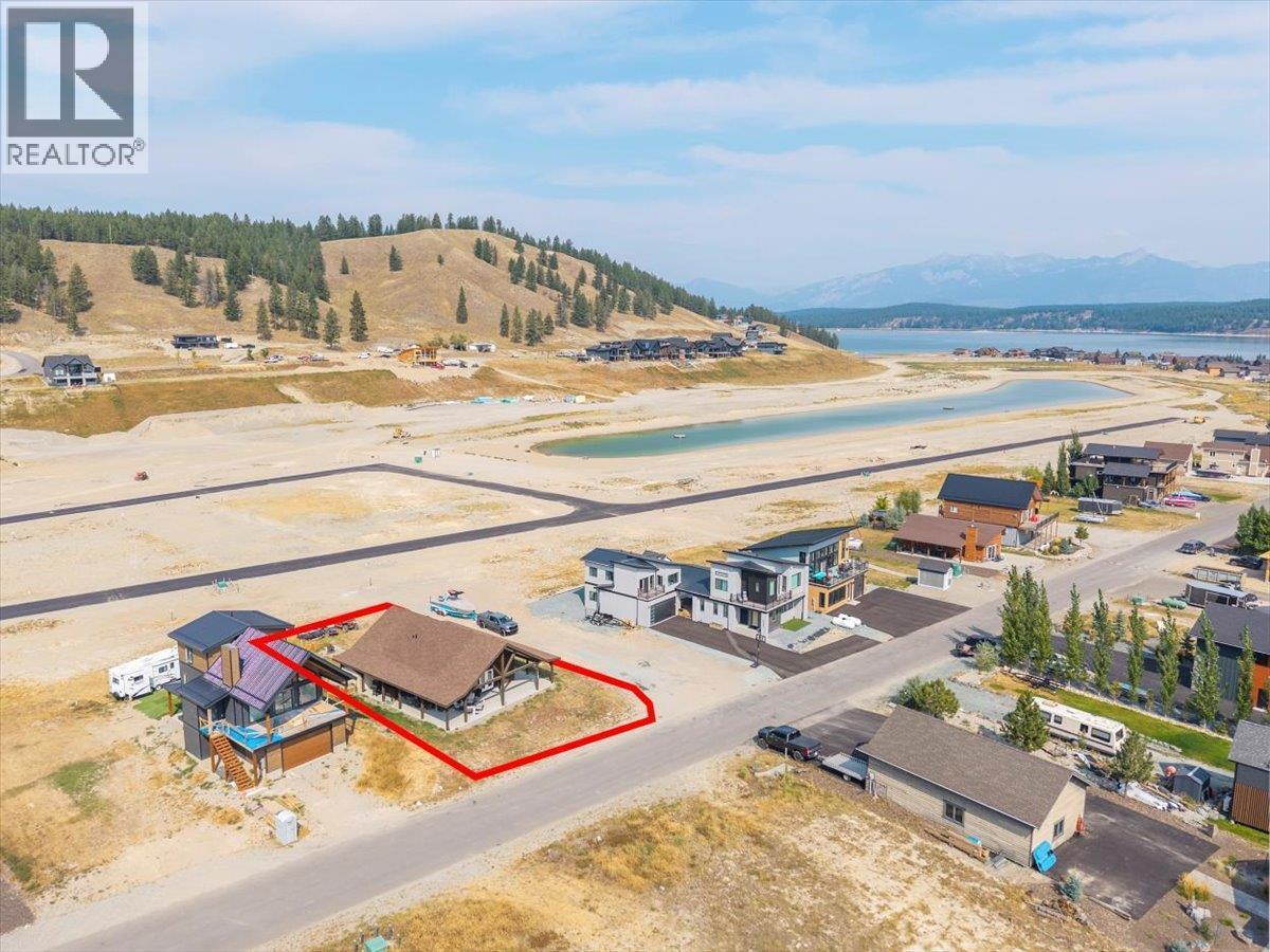 1705 Koocanusa Lake Drive, Lake Koocanusa, BC - Outdoor With Body Of Water With View