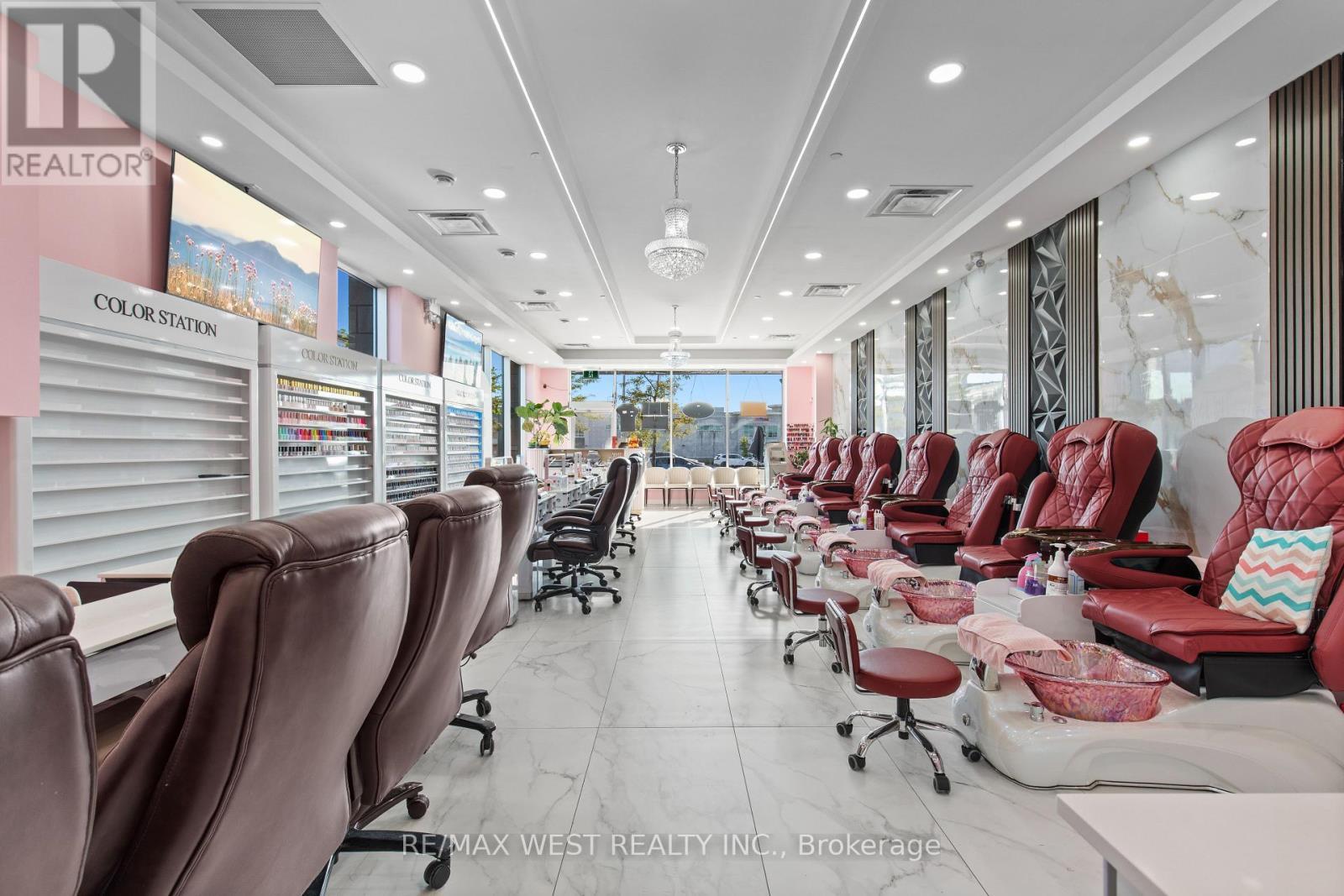 C5 - 3165 Markham Road, Toronto, ON