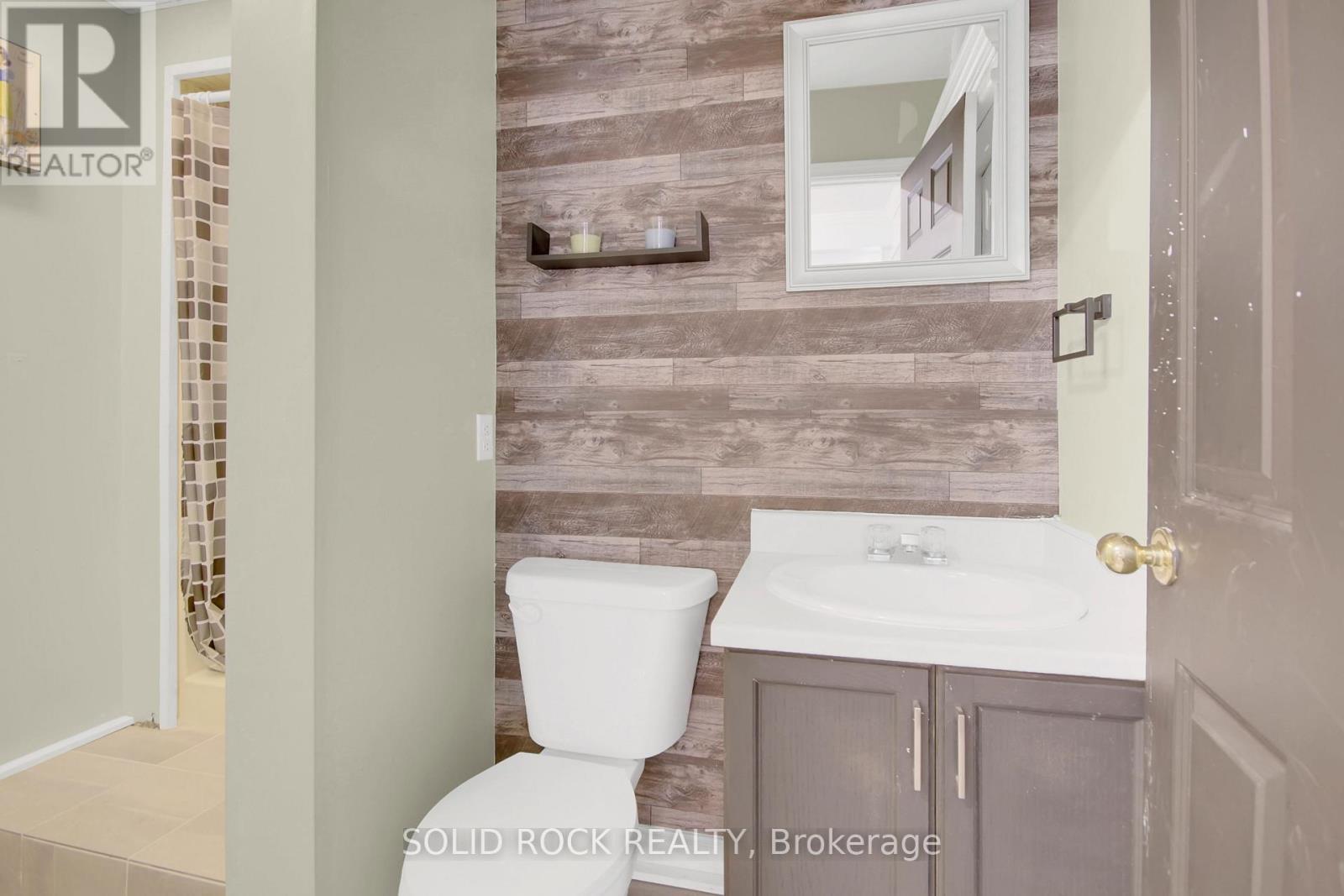 2855A Highway 132 Road, Admaston/Bromley, ON - Indoor Photo Showing Bathroom