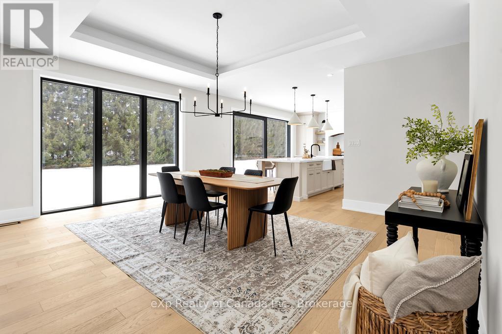 33 August Crescent, Norwich, ON - Indoor Photo Showing Dining Room