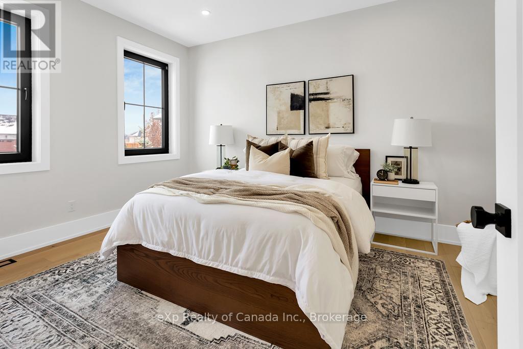 33 August Crescent, Norwich, ON - Indoor Photo Showing Bedroom