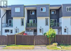 21 - 40 VICTORIA CRESCENT Orillia, ON L3V 6N6