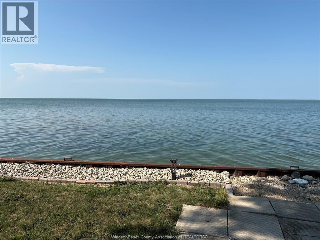 7654 St. Clair, Lakeshore, ON