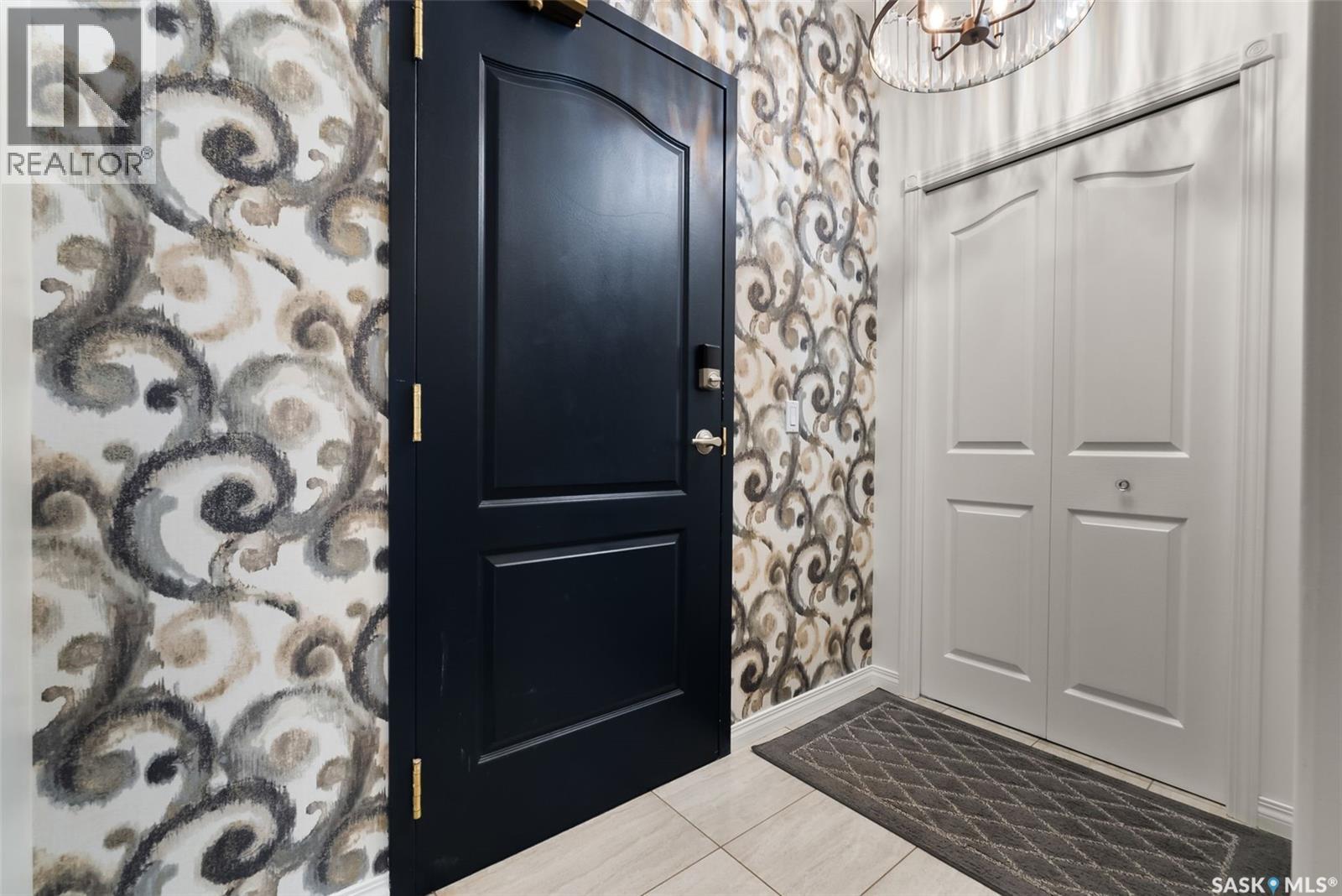 703 1901 Victoria Avenue, Regina, SK - Indoor Photo Showing Other Room