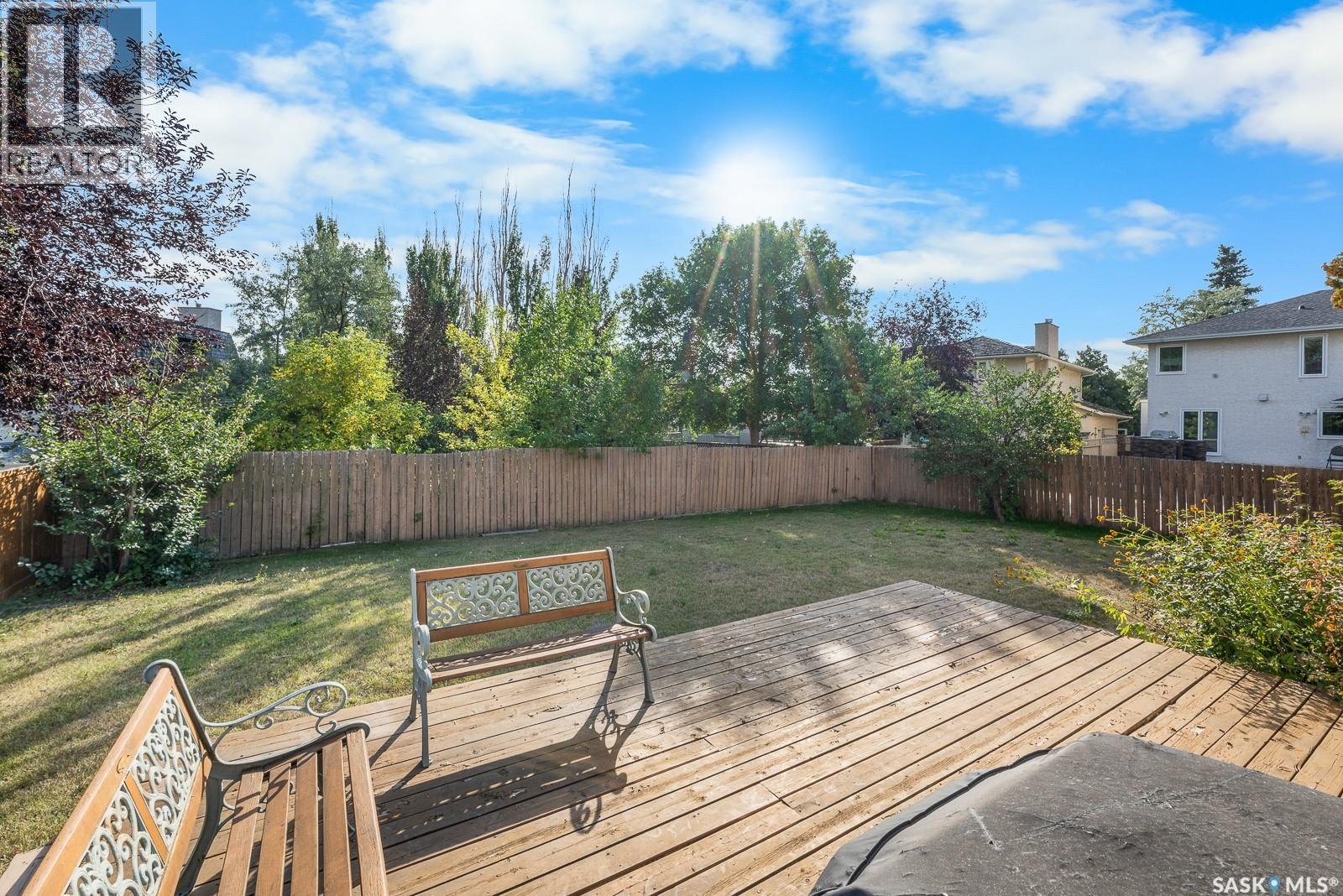 3506 Edinburgh Drive, Regina, SK - Outdoor