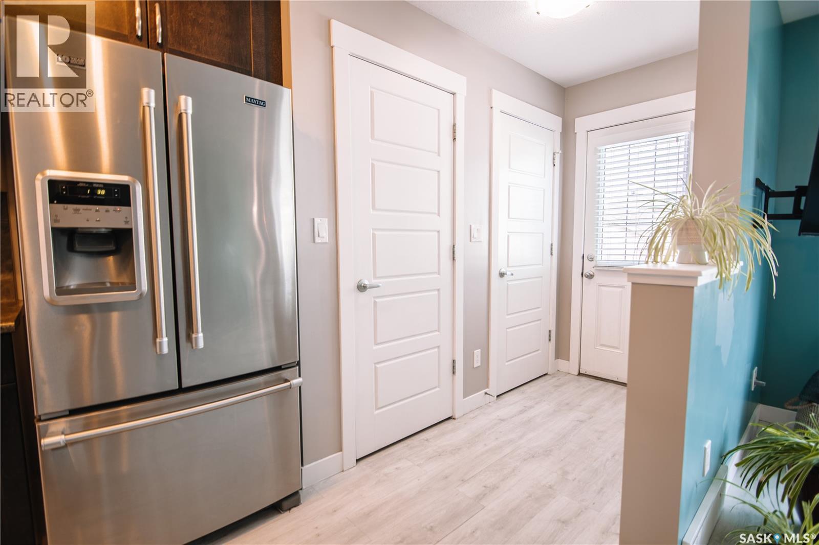 2842 Elgaard Drive, Regina, SK - Indoor