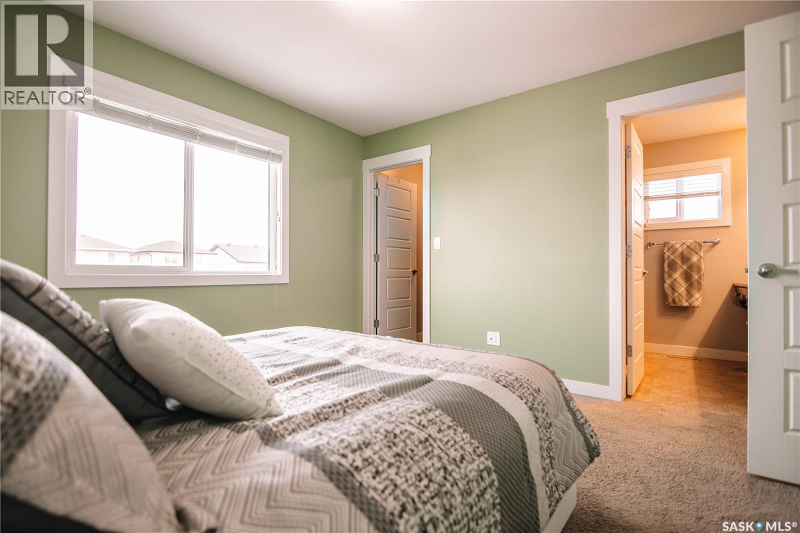 2842 Elgaard Drive, Regina, SK - Indoor Photo Showing Bedroom
