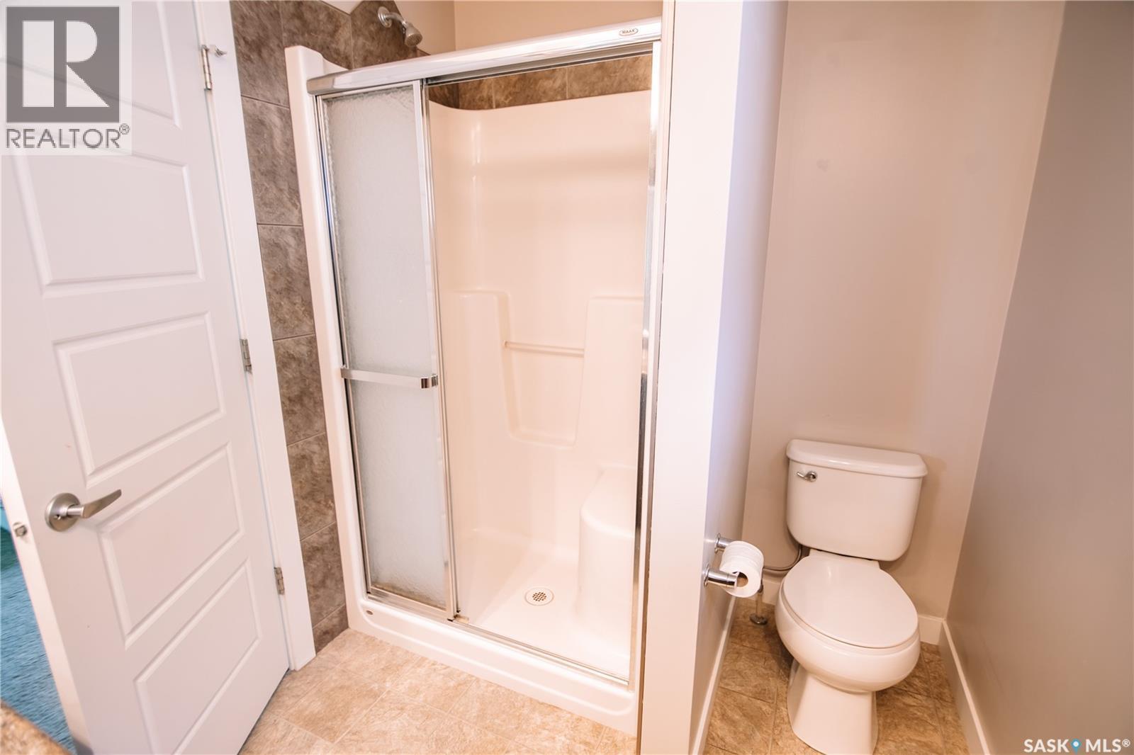 2842 Elgaard Drive, Regina, SK - Indoor Photo Showing Bathroom