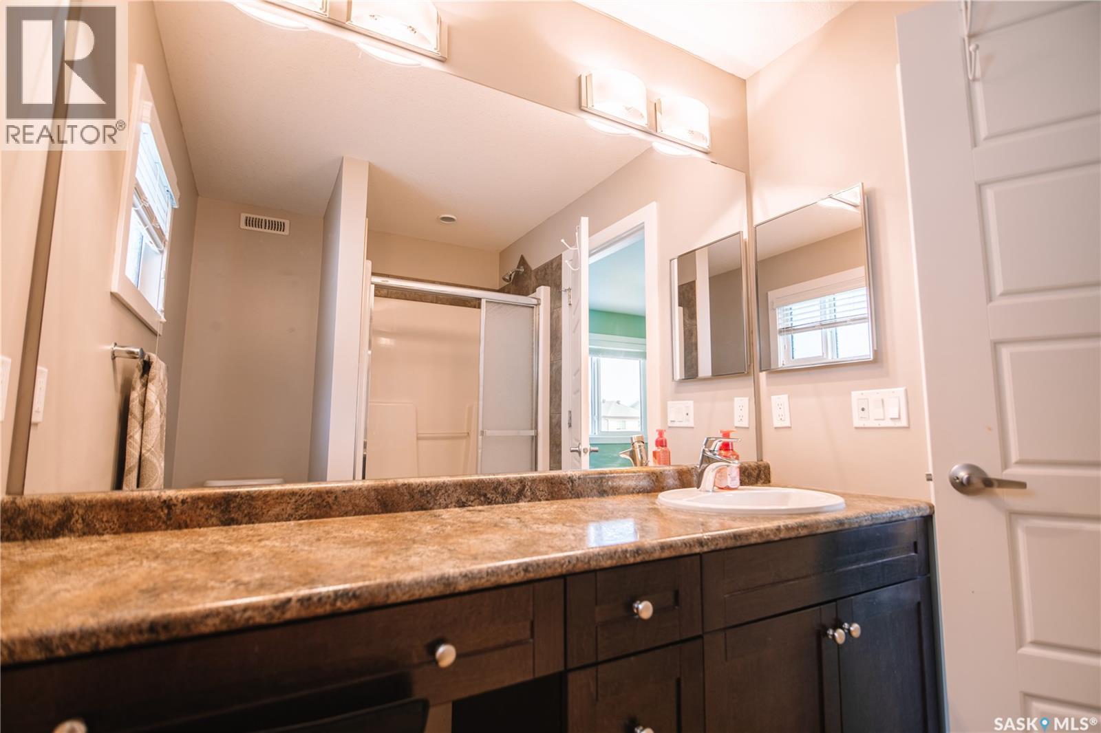 2842 Elgaard Drive, Regina, SK - Indoor Photo Showing Bathroom