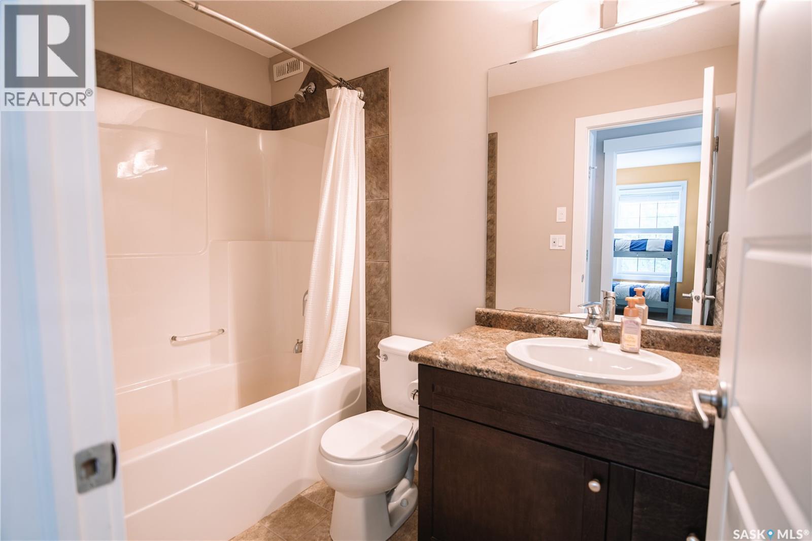 2842 Elgaard Drive, Regina, SK - Indoor Photo Showing Bathroom