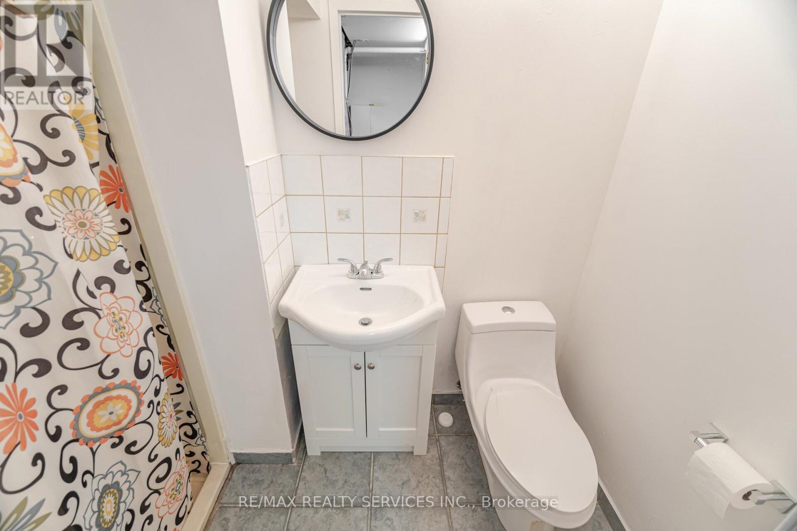 6 Glenmore Crescent, Brampton, ON - Indoor Photo Showing Bathroom