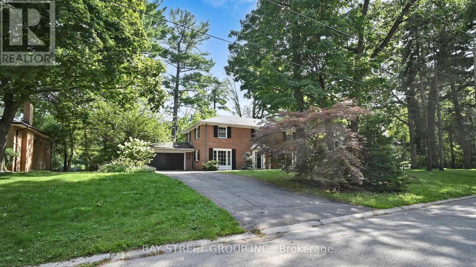 178 Breezy Pines Drive, Mississauga, ON - Outdoor