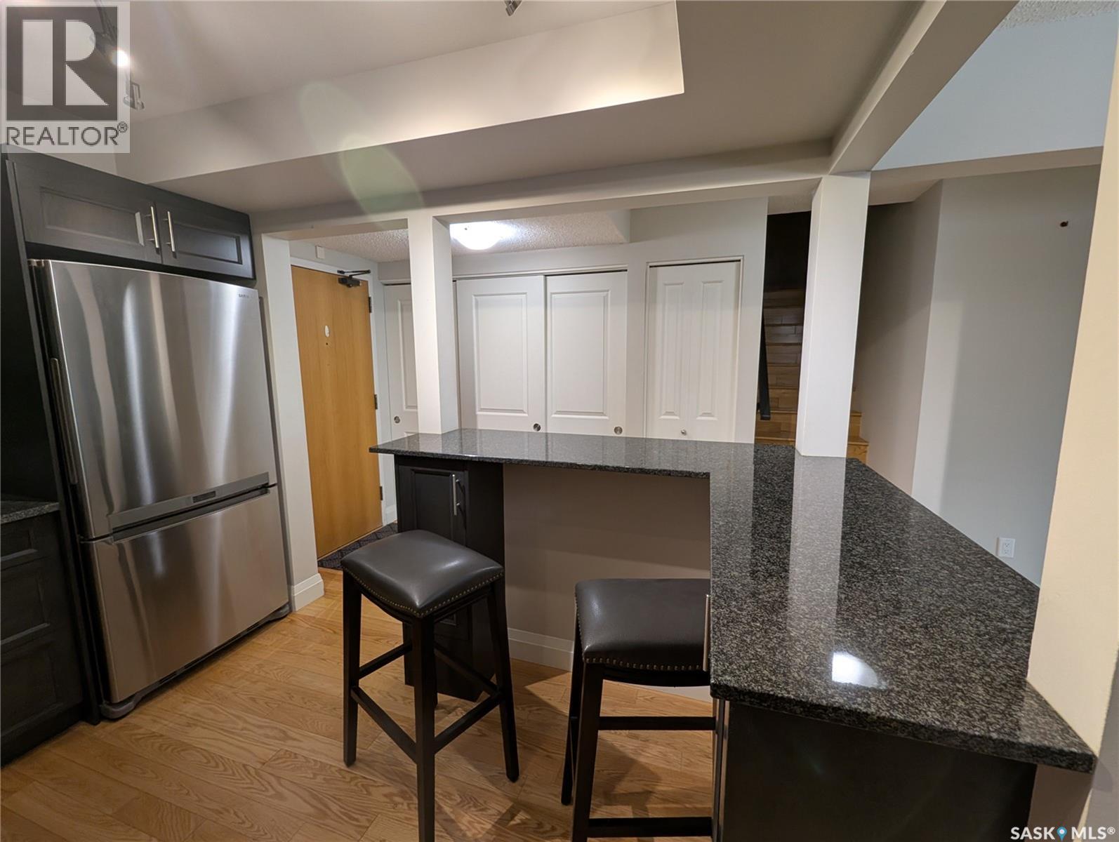 204 921 Main Street, Saskatoon, SK - Indoor