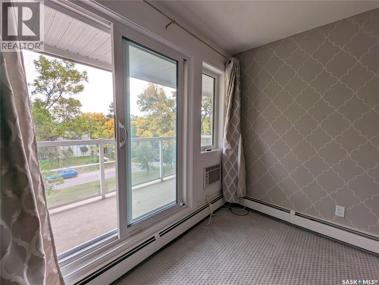 204 921 Main Street, Saskatoon, SK - Indoor Photo Showing Other Room