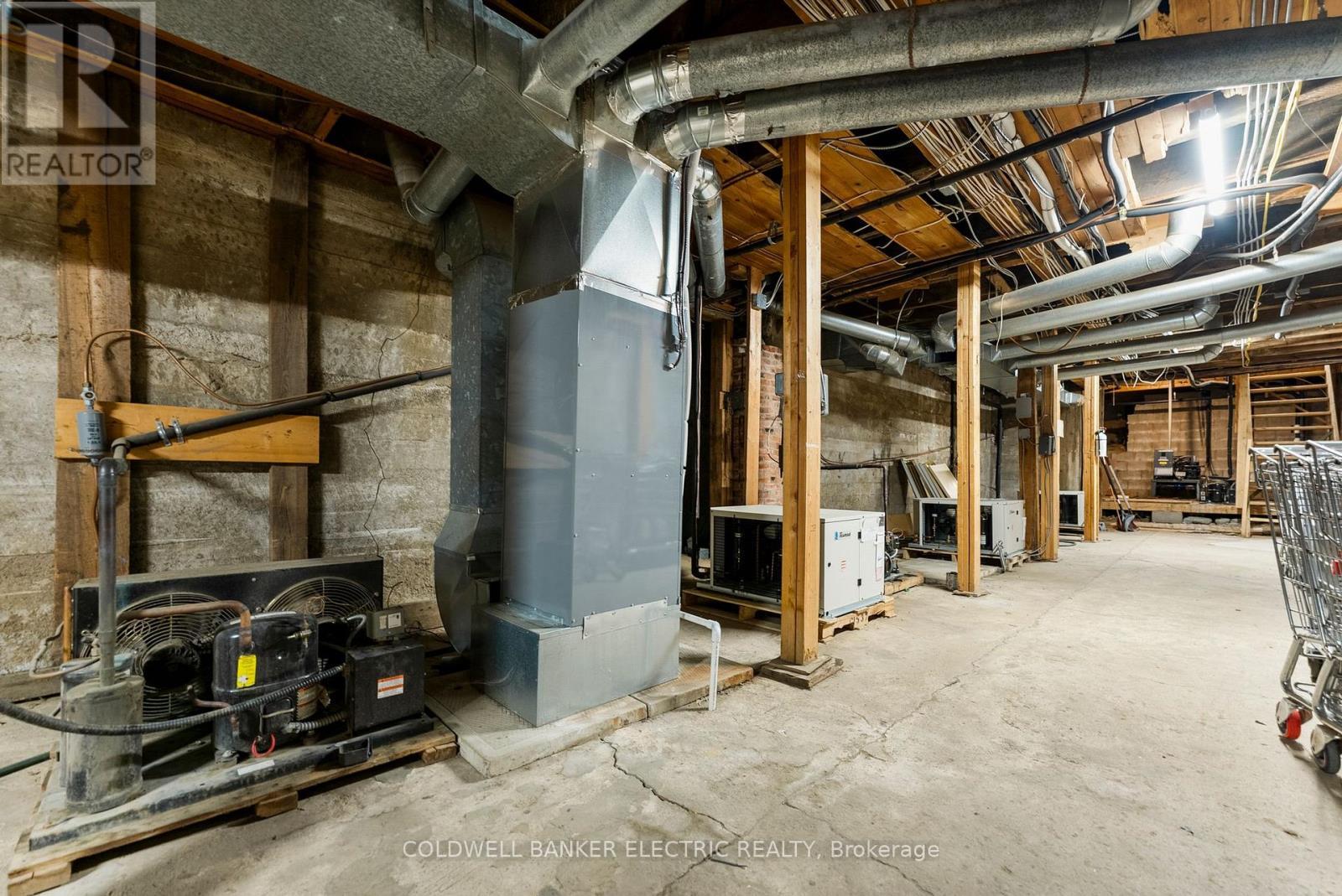 5480 Highway 620, Wollaston, ON