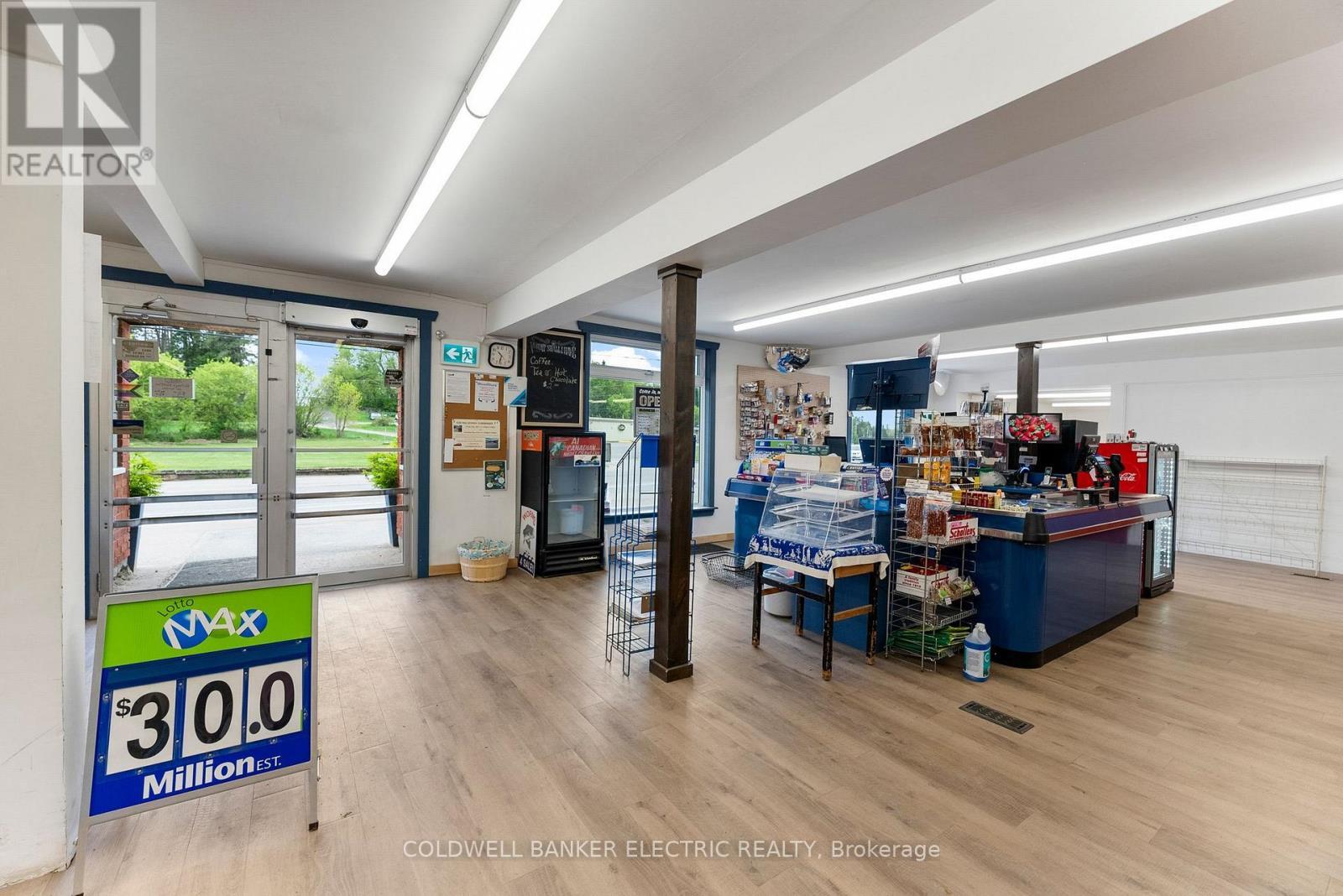 5480 Highway 620, Wollaston, ON