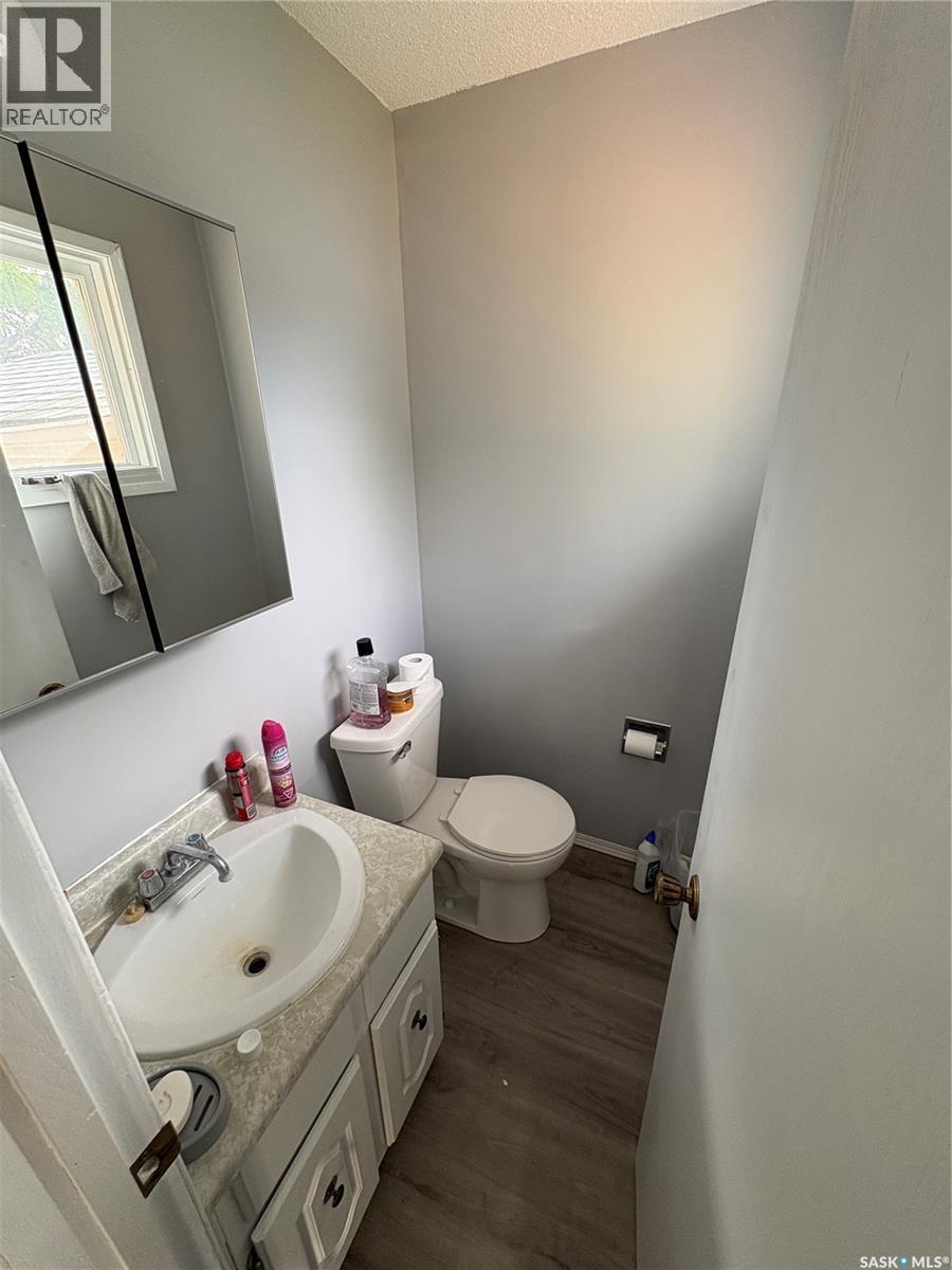 302 Pitt Street, Rocanville, SK - Indoor Photo Showing Bathroom