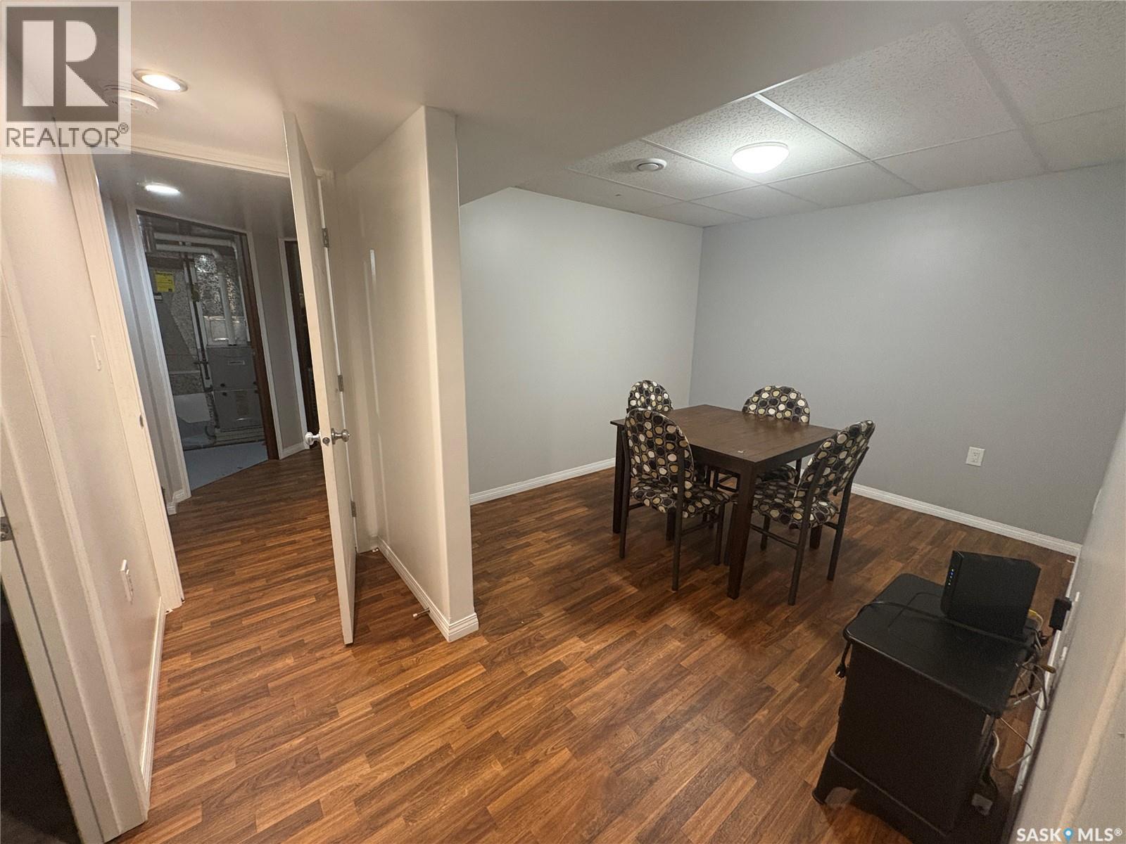 302 Pitt Street, Rocanville, SK - Indoor