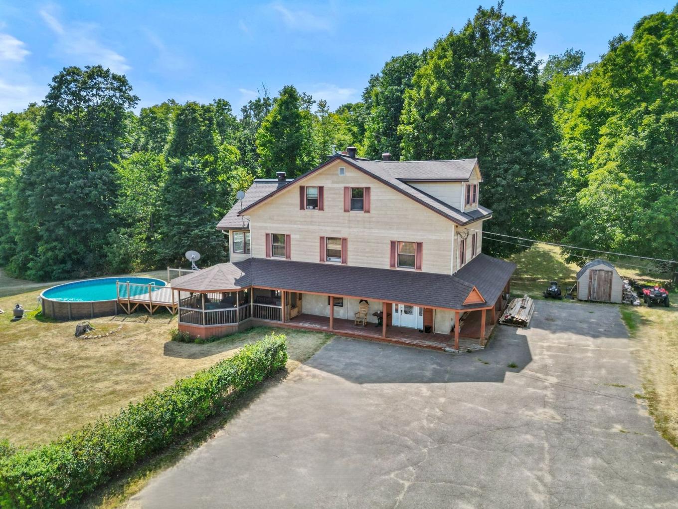 Frontage - 101 Ch. Welden, Grenville-Sur-La-Rouge, QC - Outdoor