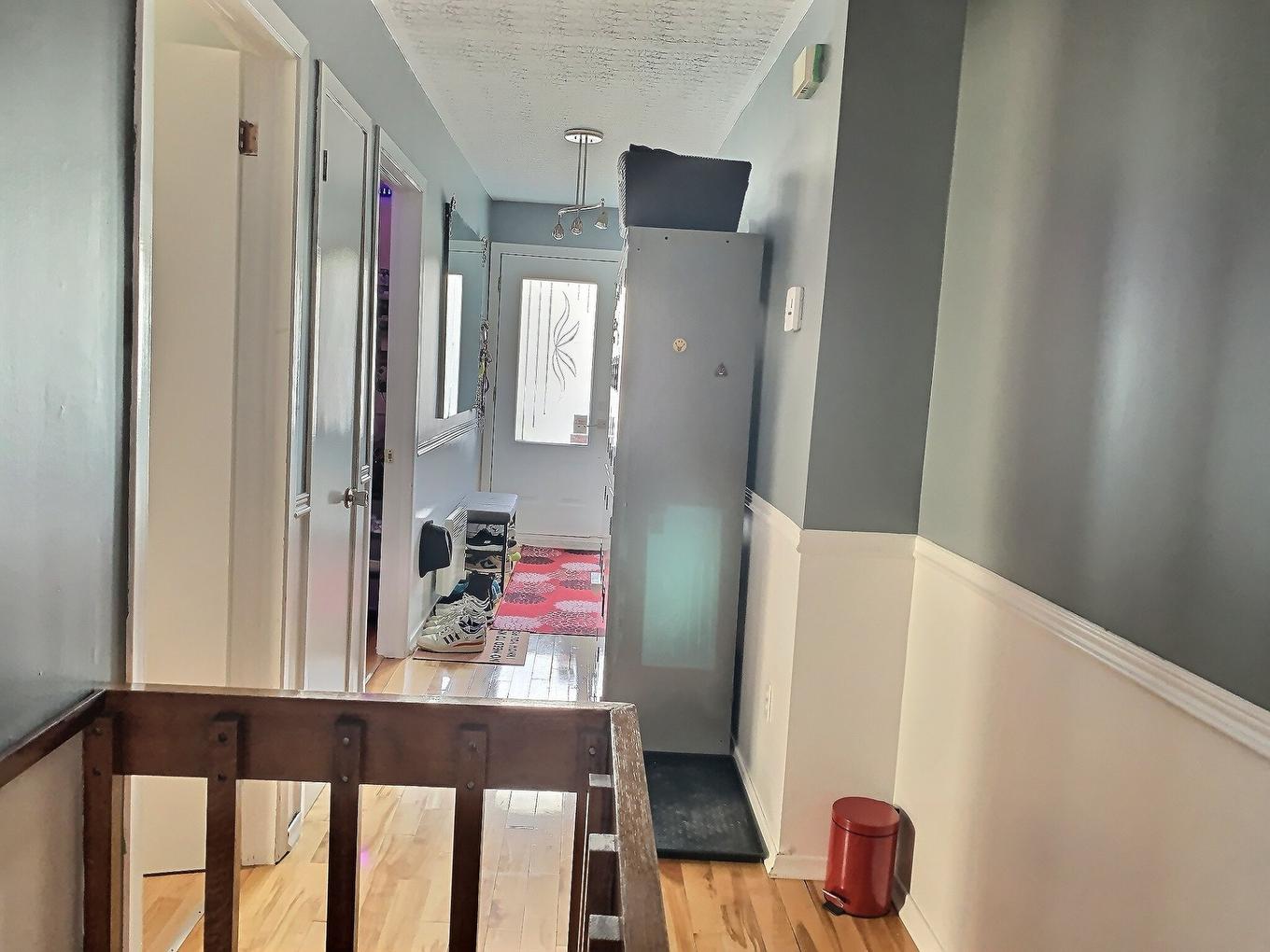 Hall - 92 Rue Monseigneur-Rhéaume E., Rouyn-Noranda, QC - Indoor Photo Showing Other Room