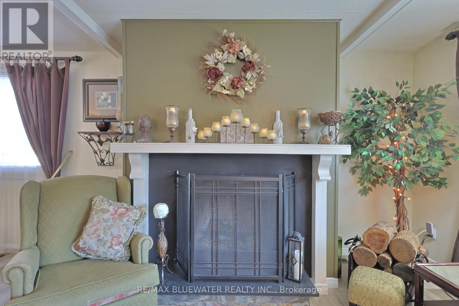 208 Biltmore Drive, South Huron (Stephen), ON - Indoor