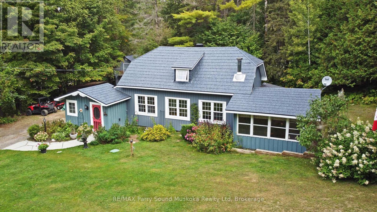 Lovingly cared for & immaculate! - 159 Boundary Spur Road, Whitestone (Dunchurch), ON - Outdoor