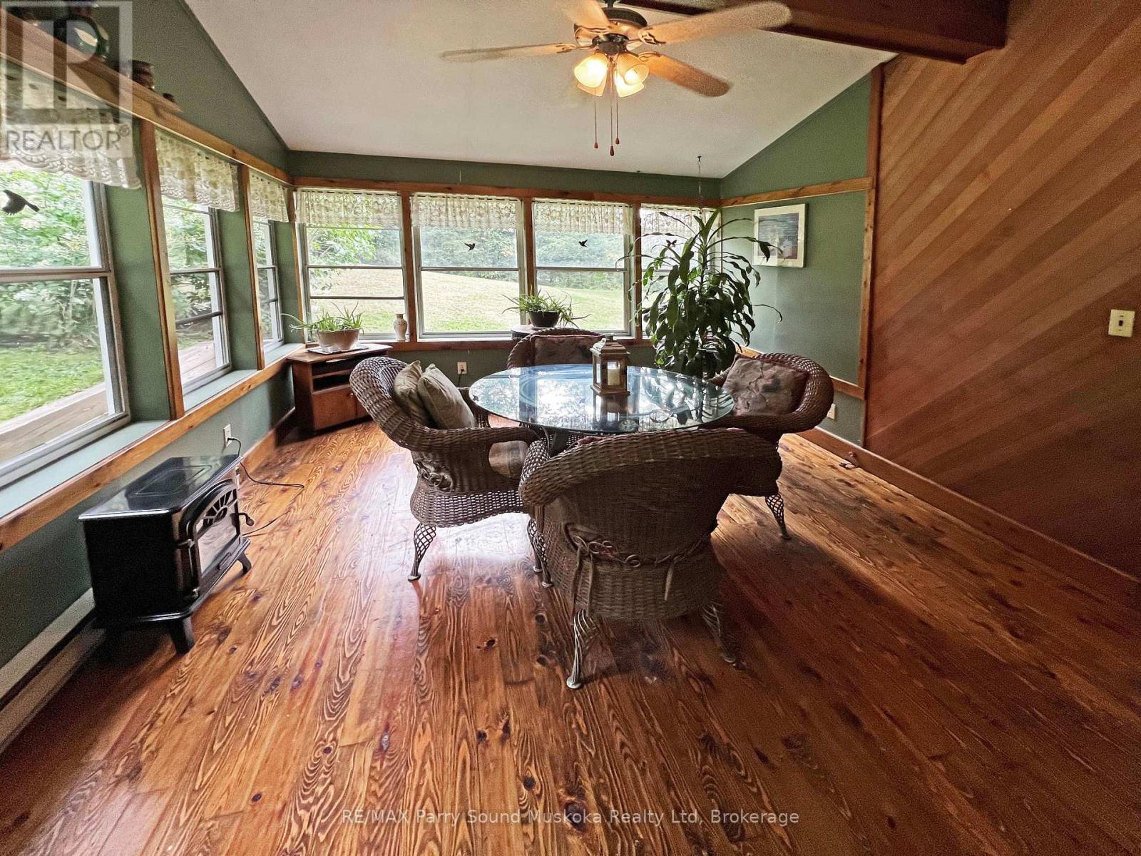 159 Boundary Spur Road, Whitestone (Dunchurch), ON - Indoor