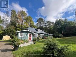 1.25 Acres of privacy! -