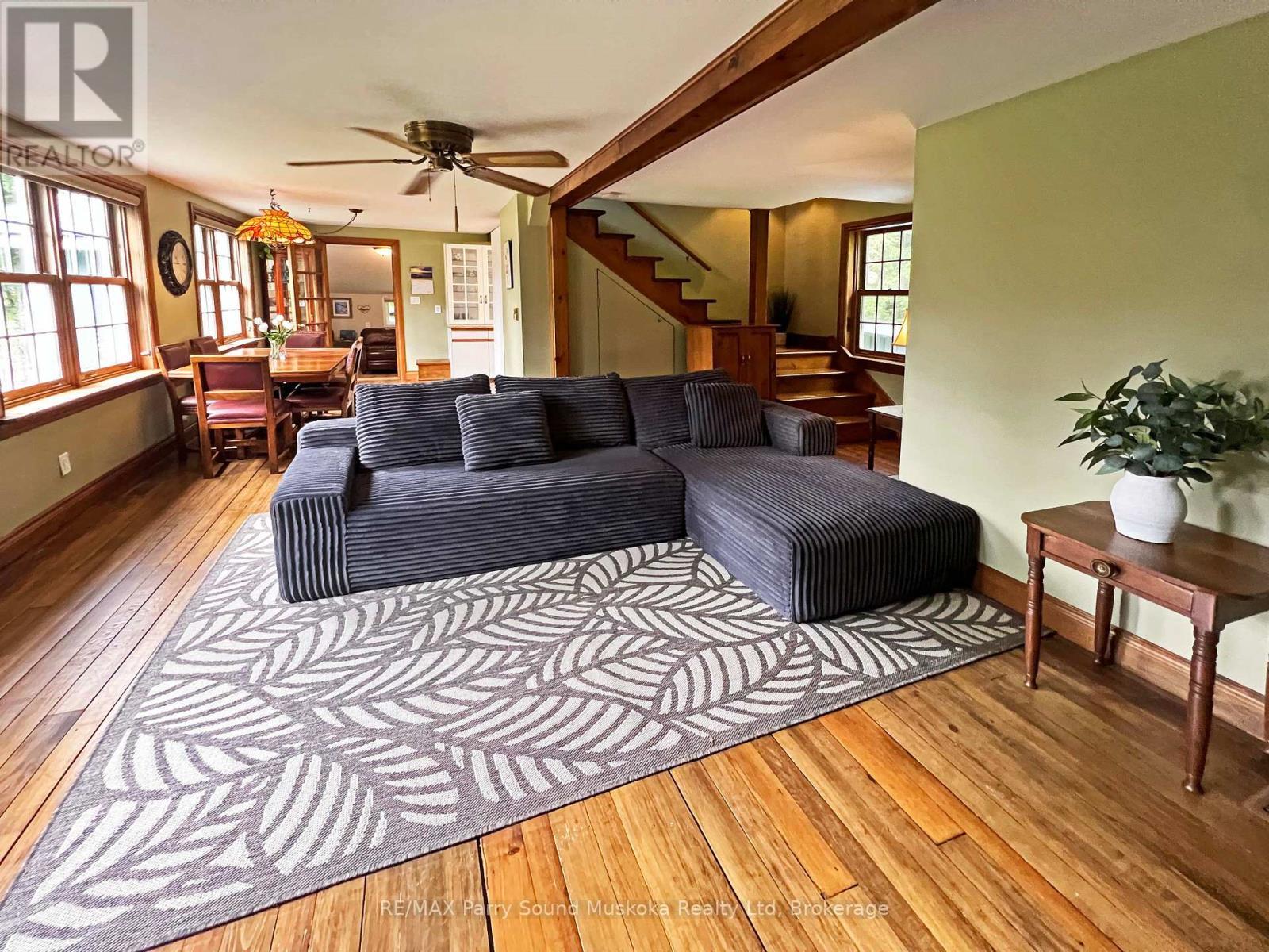 Spacious, bright living room - 159 Boundary Spur Road, Whitestone (Dunchurch), ON - Indoor Photo Showing Living Room