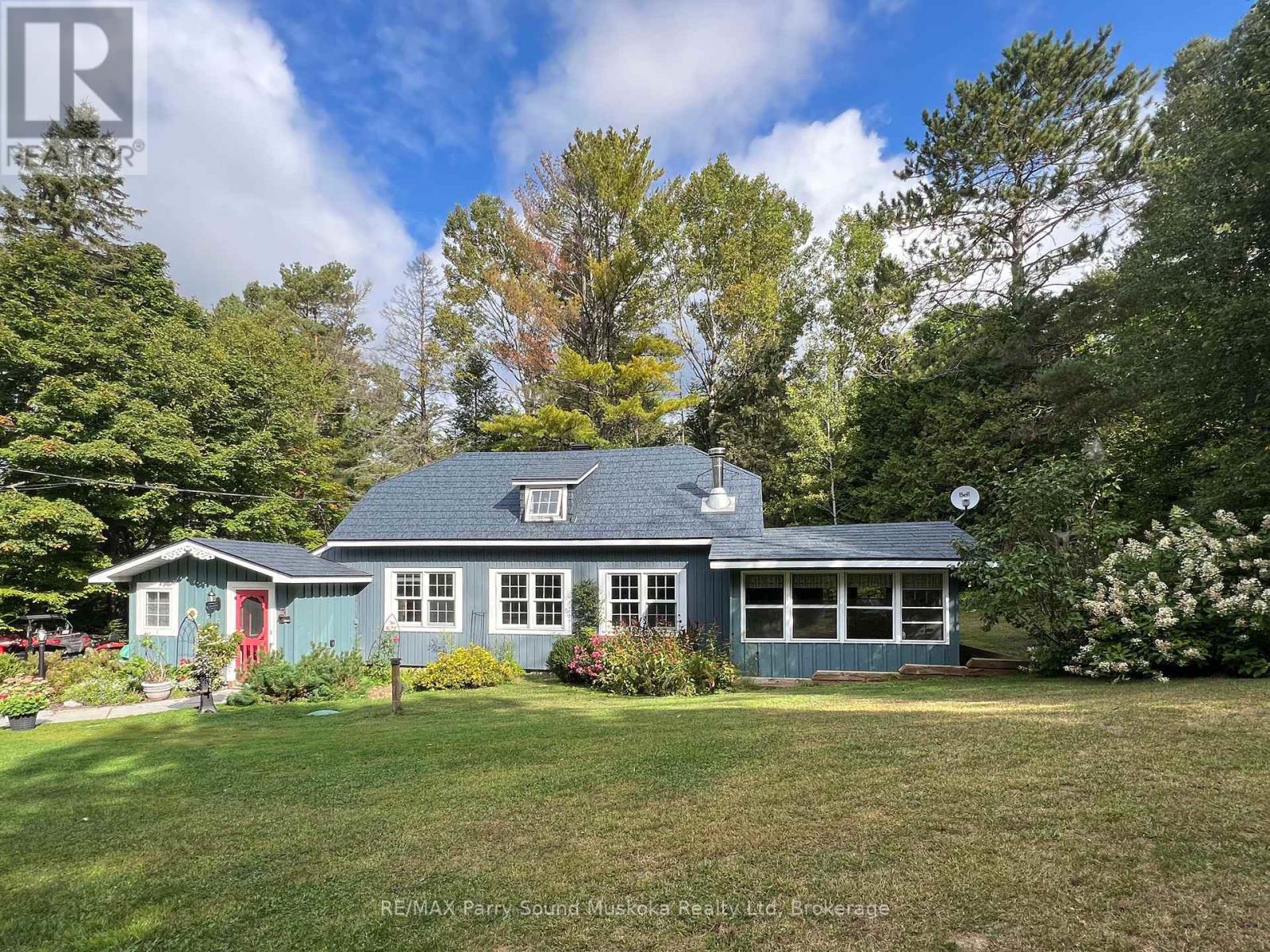 159 Boundary Spur Road, Whitestone (Dunchurch), ON - Outdoor With Facade