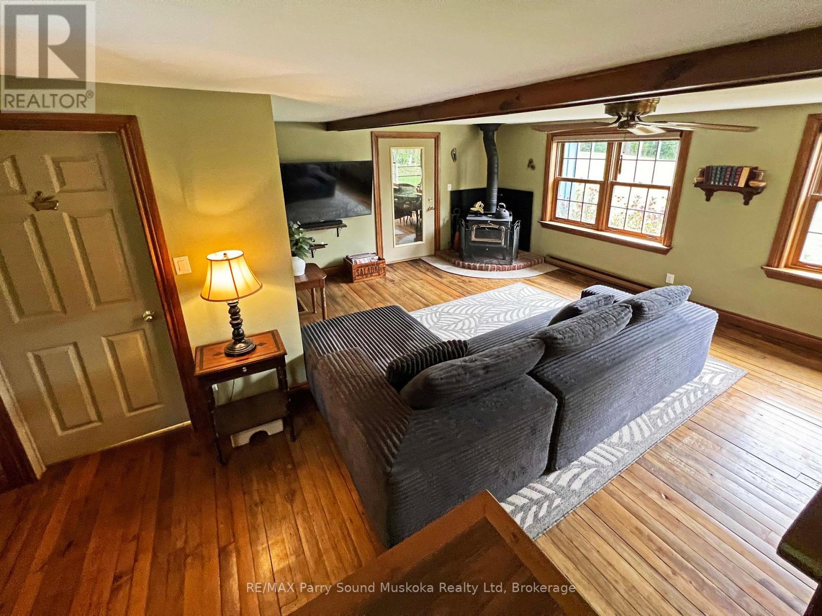 159 Boundary Spur Road, Whitestone (Dunchurch), ON - Indoor