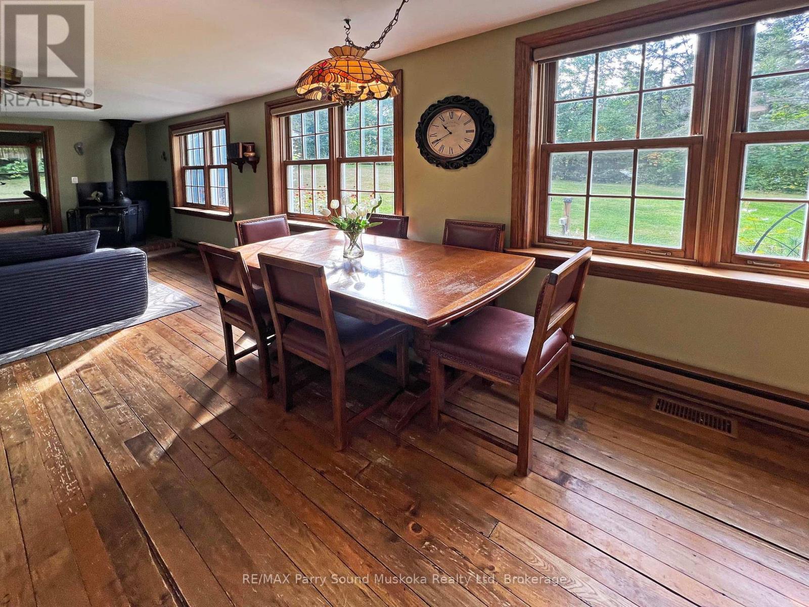 159 Boundary Spur Road, Whitestone (Dunchurch), ON - Indoor Photo Showing Dining Room