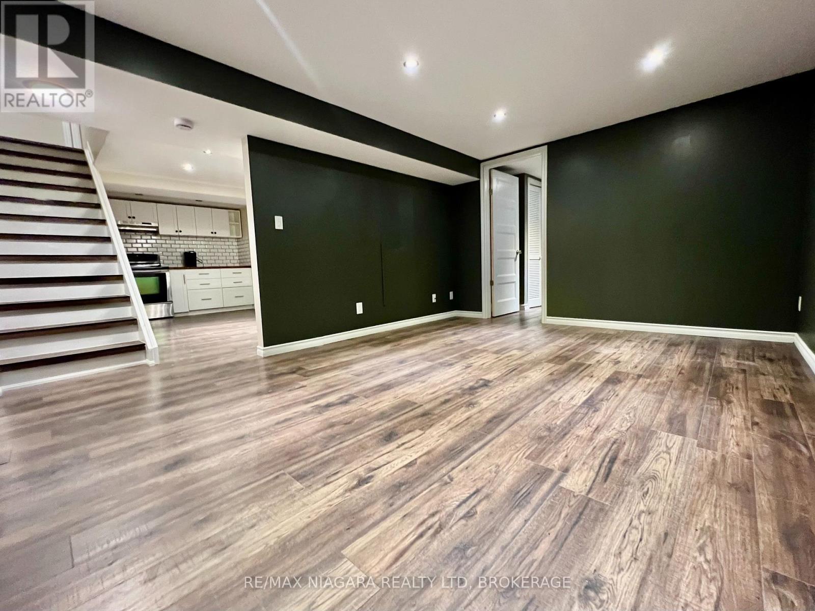 Lower - 7253 Thornhill Crescent, Niagara Falls (Morrison), ON - Indoor Photo Showing Other Room