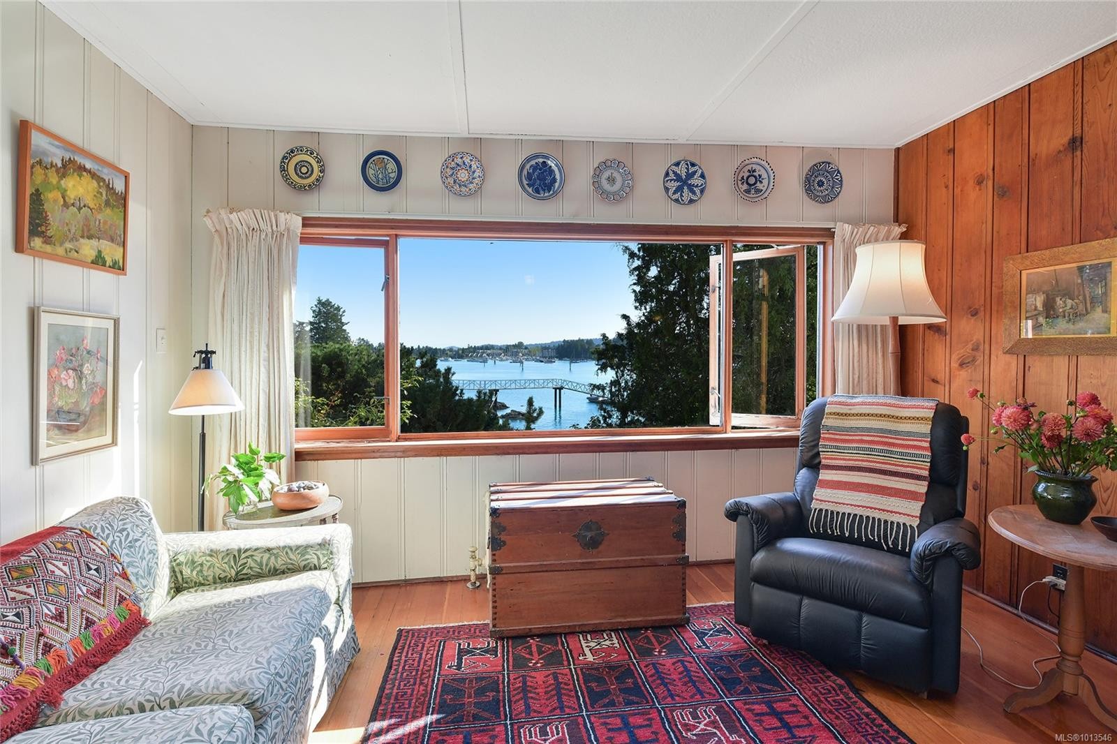 2173 Tryon Rd, North Saanich, BC