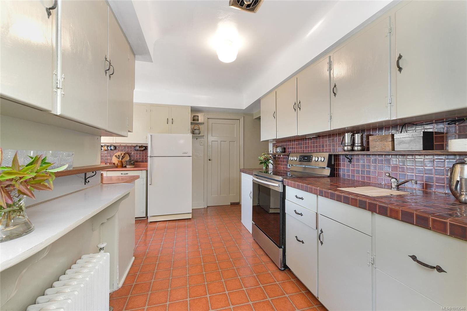 2173 Tryon Rd, North Saanich, BC