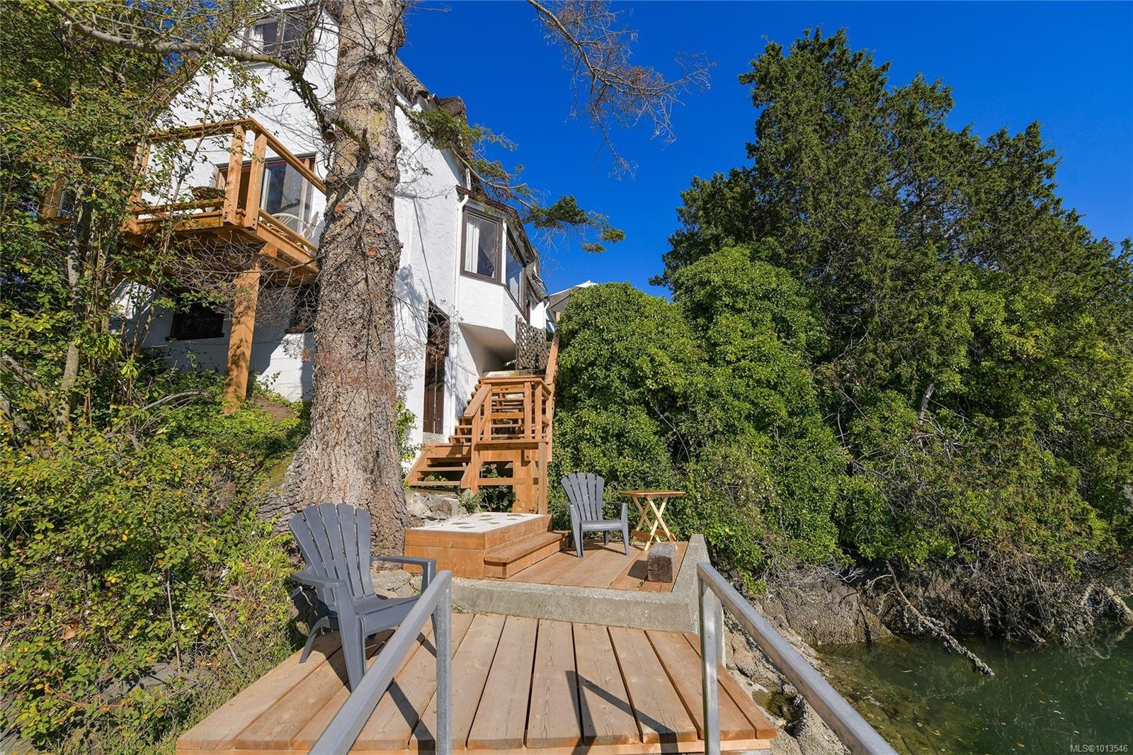 2173 Tryon Rd, North Saanich, BC