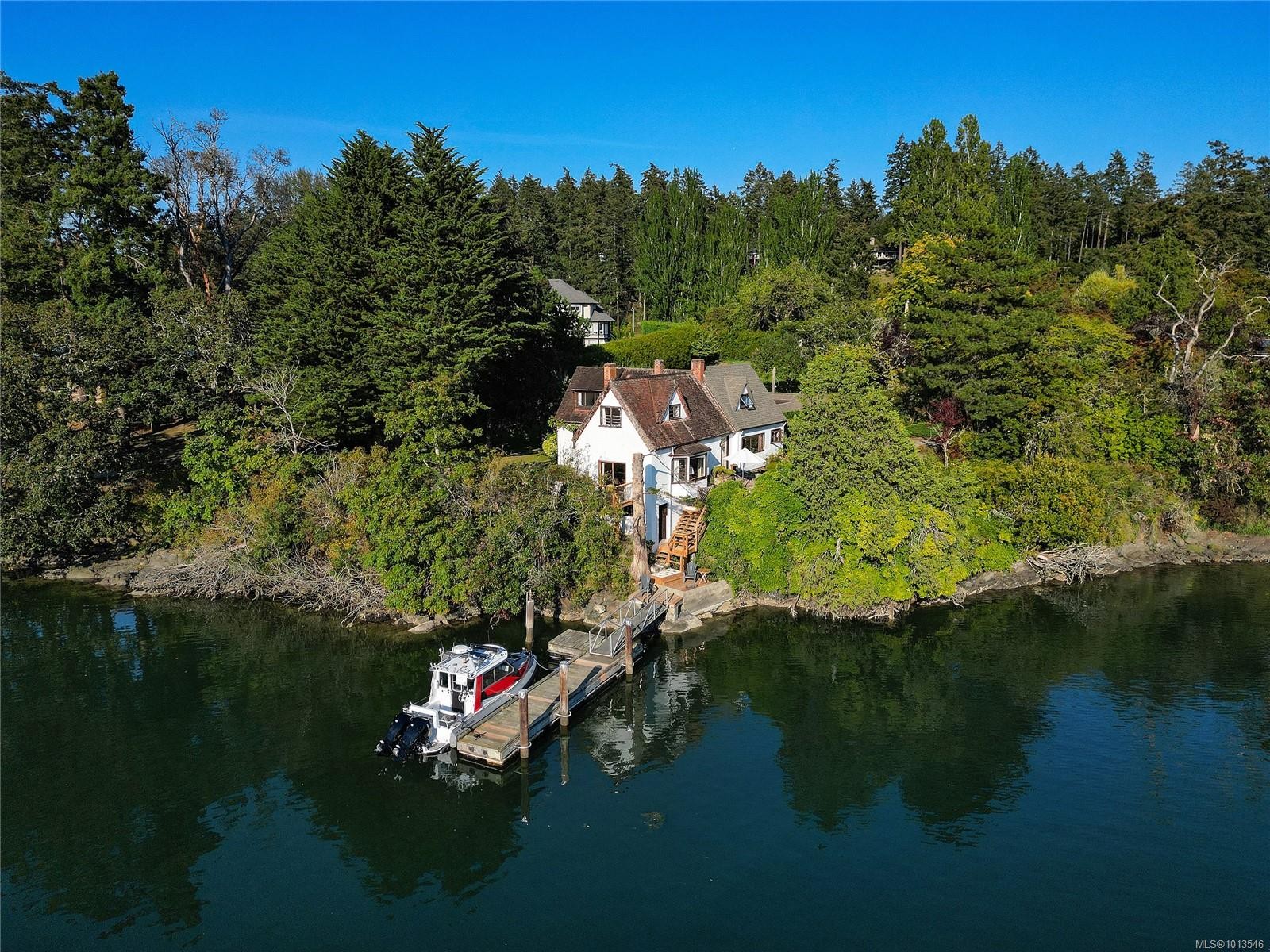 2173 Tryon Rd, North Saanich, BC