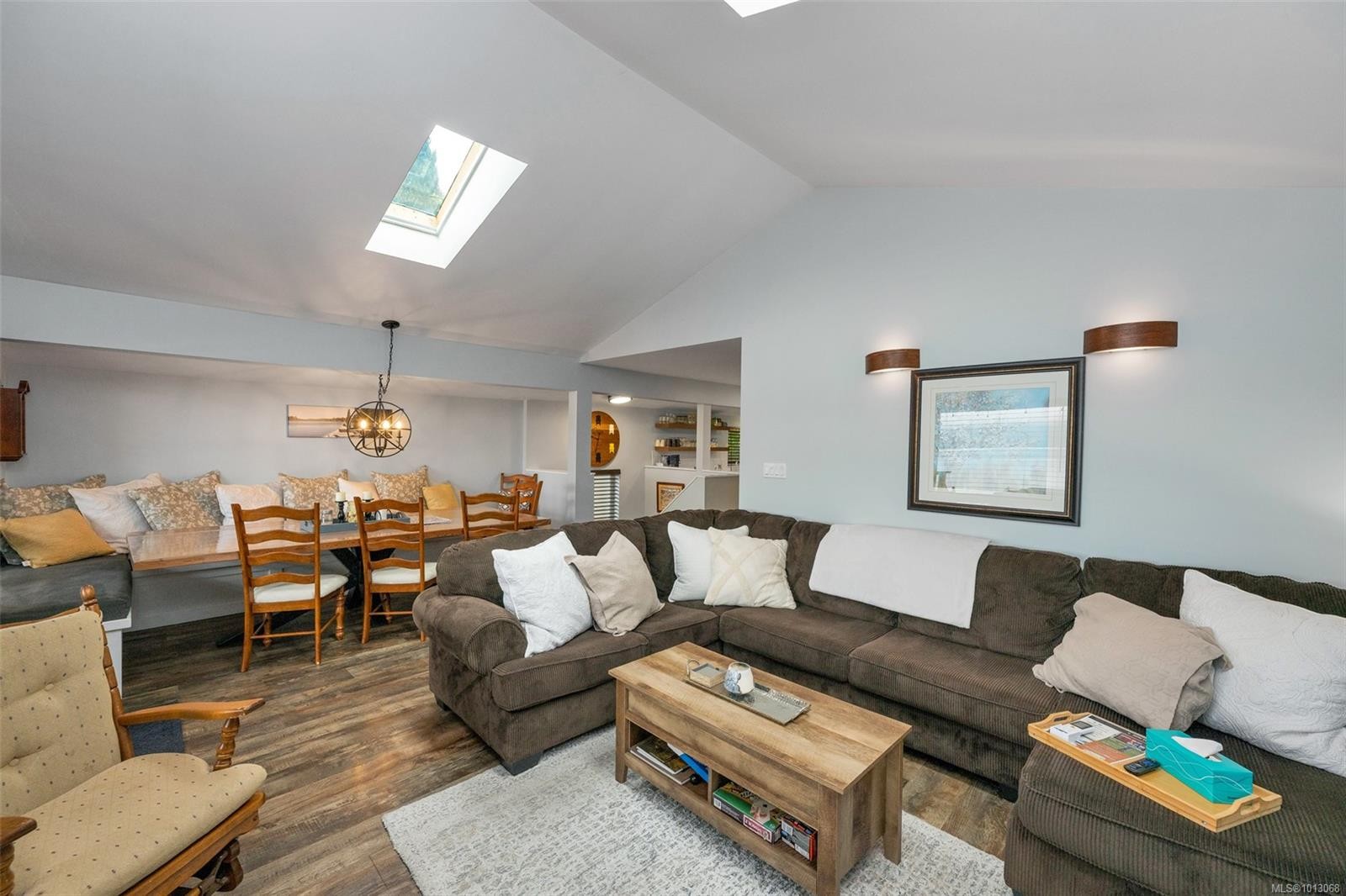 10552 Coon Creek Rd, Youbou, BC