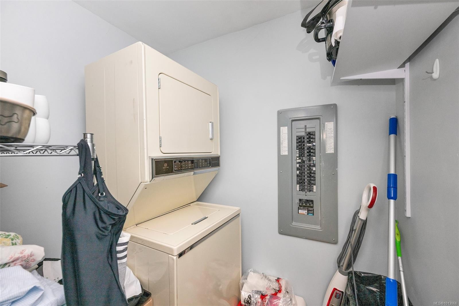 10552 Coon Creek Rd, Youbou, BC