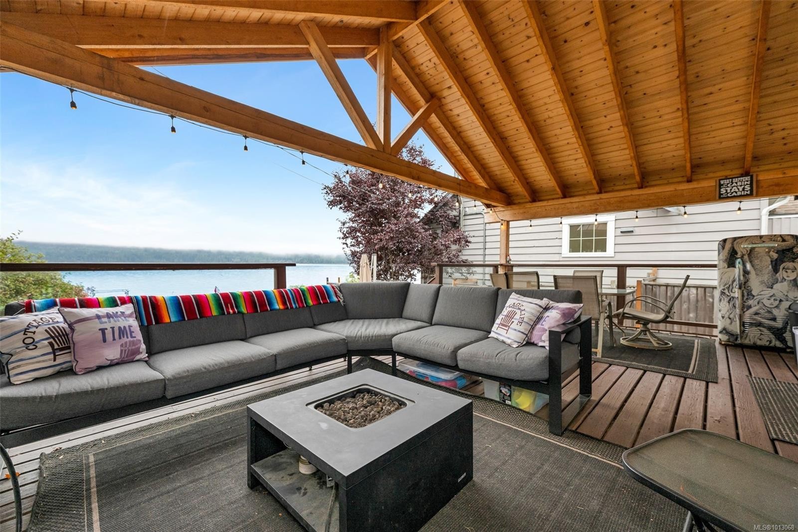 10552 Coon Creek Rd, Youbou, BC