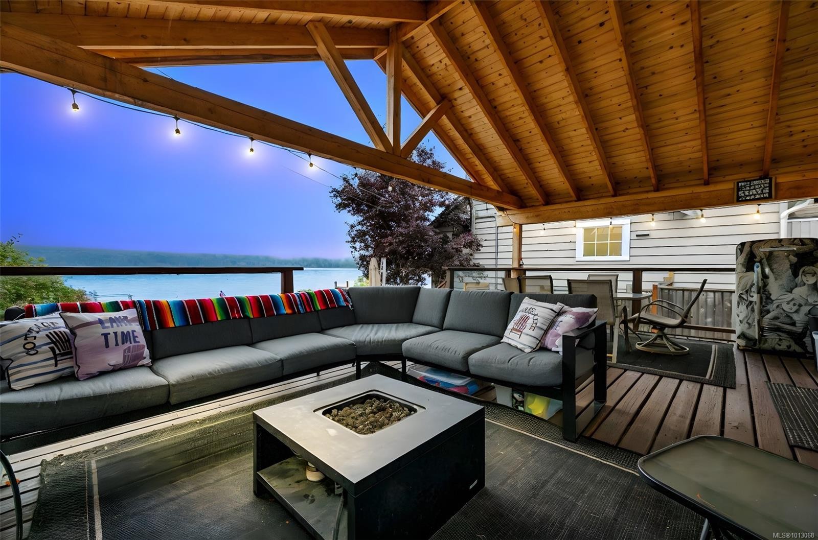 10552 Coon Creek Rd, Youbou, BC