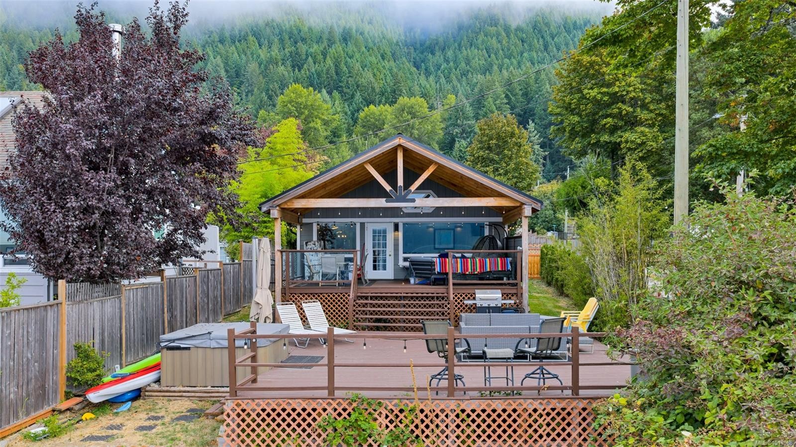 10552 Coon Creek Rd, Youbou, BC