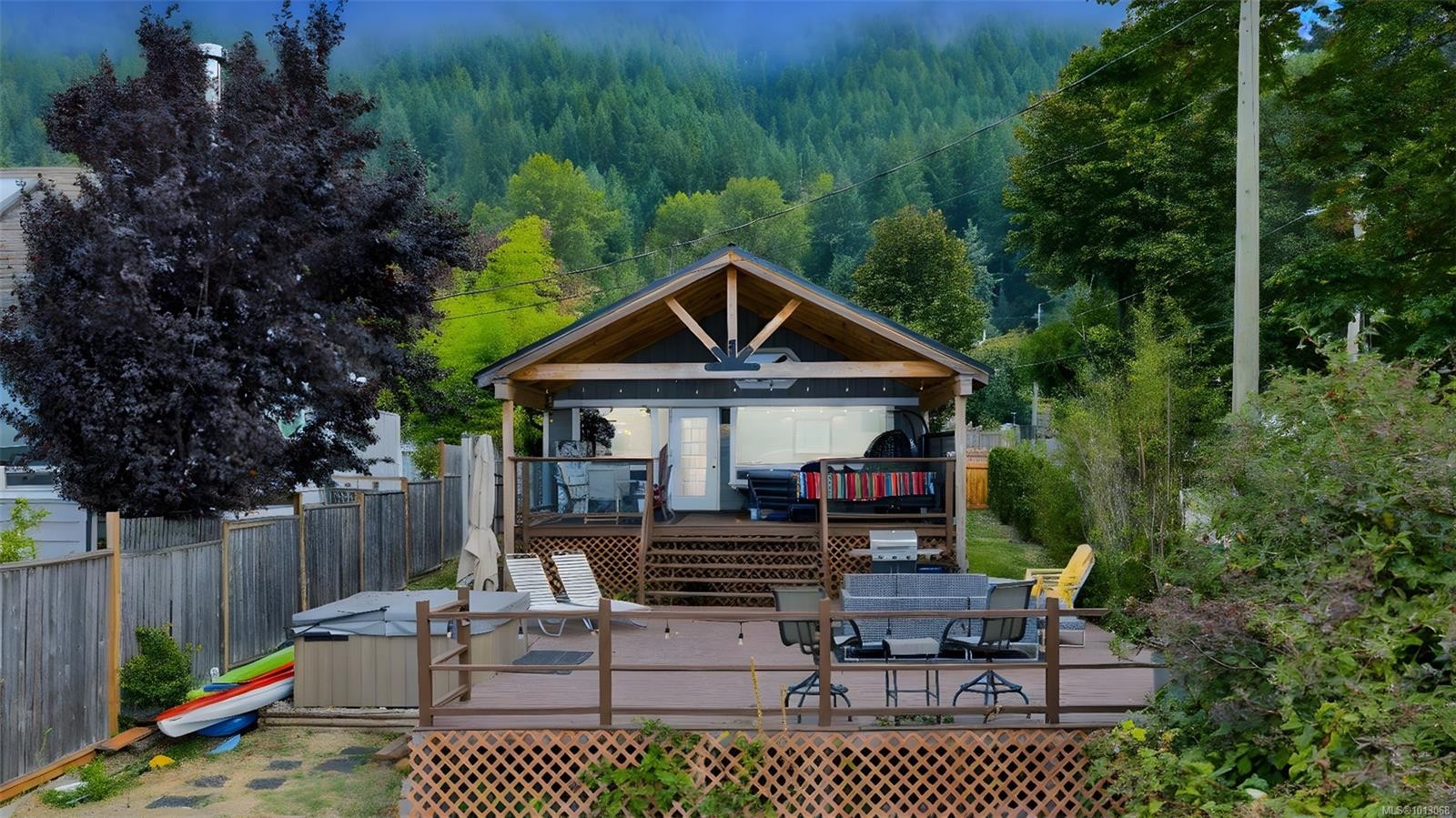 10552 Coon Creek Rd, Youbou, BC