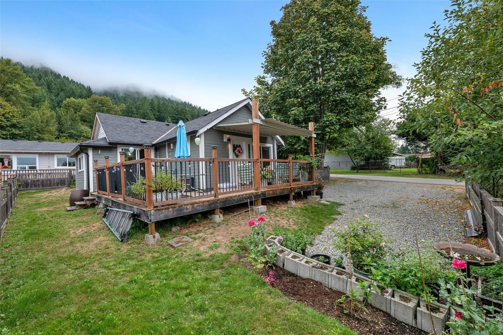 10552 Coon Creek Rd, Youbou, BC