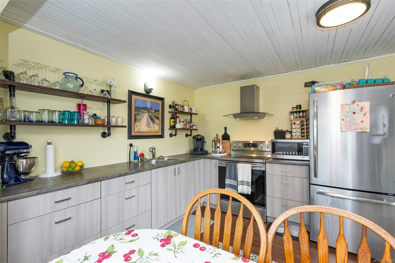 10552 Coon Creek Rd, Youbou, BC